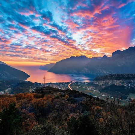 Riva City View Экстерьер фото